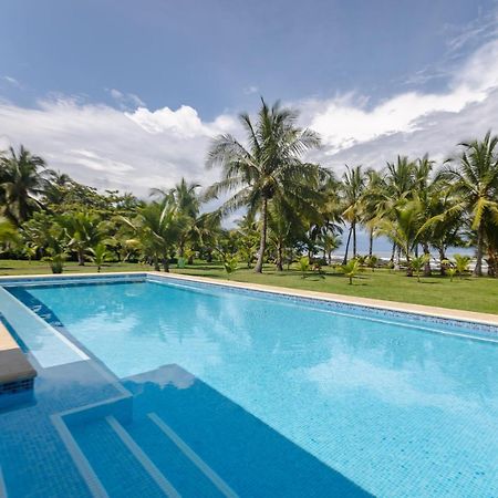 Salvatierra Beachfront Hotel Puerto Coyote Екстер'єр фото